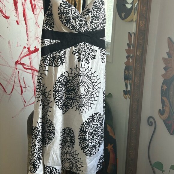 Elegant Black and White Patterned Halter Dress Medium by Majora - Picture 4 of 16